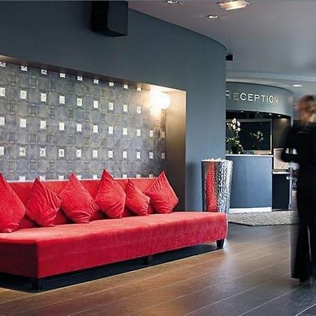 Standing Hotel Suites By Actisource Roissy-en-France Eksteriør billede
