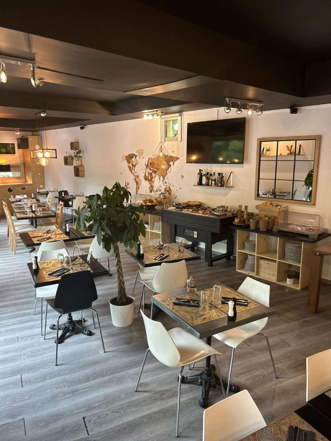 Standing Hotel Suites By Actisource Roissy-en-France Eksteriør billede